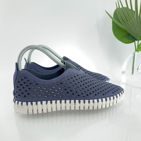 Ilse Jacobsen Womens Tulip Slip On Shoe Size 37 7 Blue Perforated Vegan Leather - Picture 3 of 11